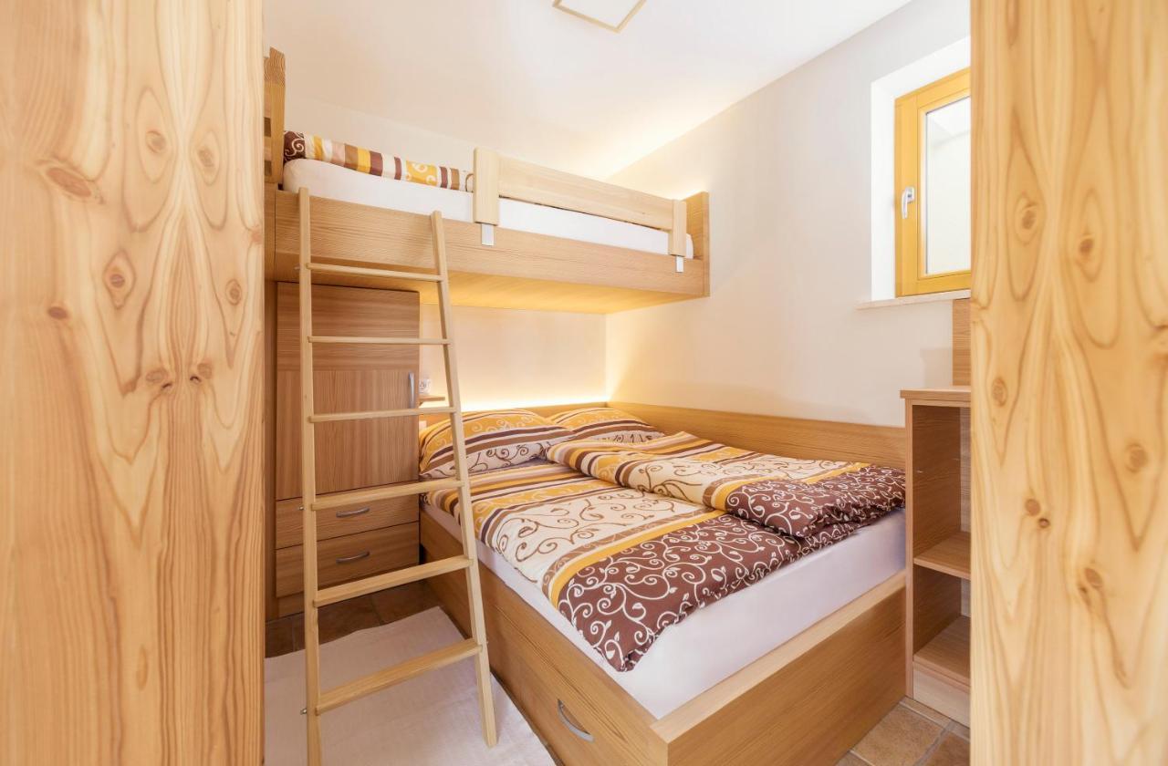 Apartment Jezerca - Krvavec Cerklje na Gorenjskem Dış mekan fotoğraf